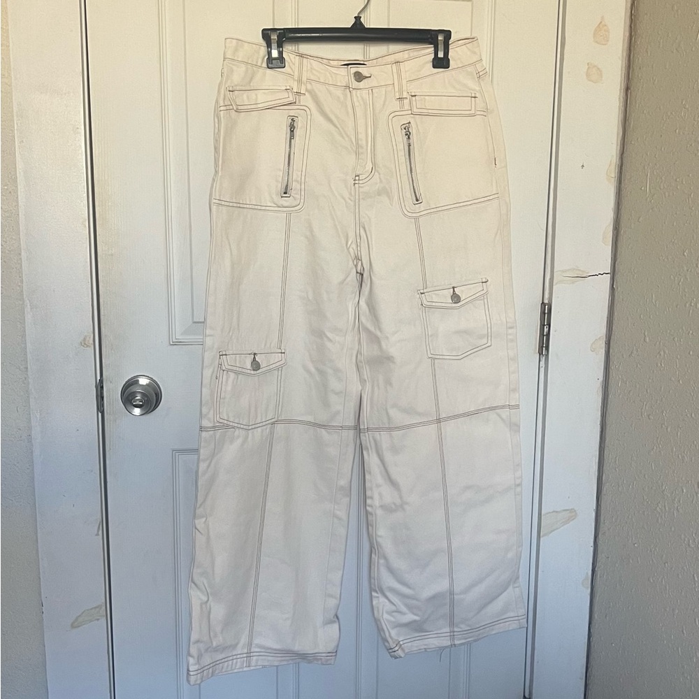 Off white baggy pants